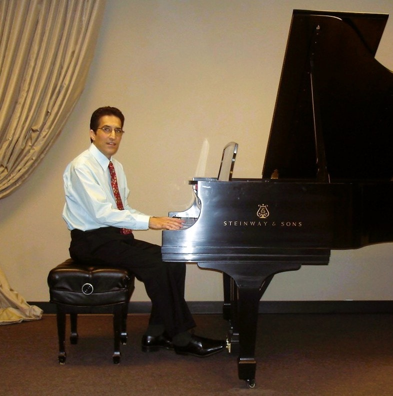 Fardin — professional pianist and music teacher
